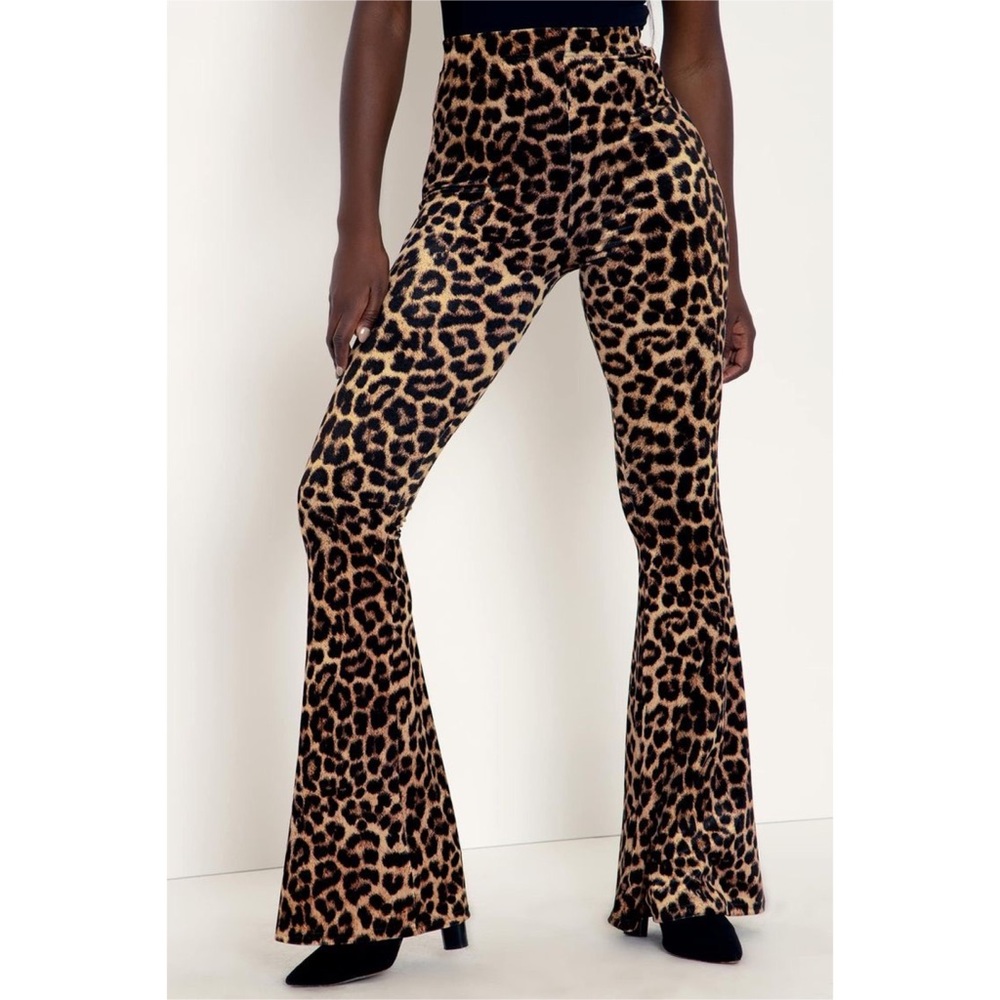 BM Claws Out velvet HW flare pants